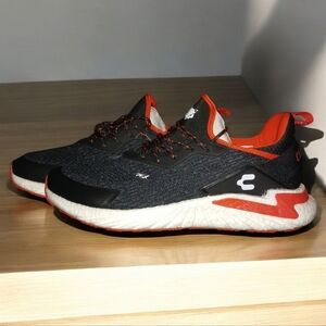 Black and Red Men's Sneakers